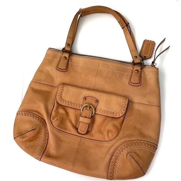 Coach Handbags - Coach Poppy Whipstitch shoulder bag tan leather with pink lining